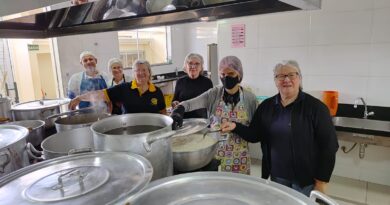 Feijoada do Rotary: 360 kits comercializados – Renda foi destinada ao Banco Ortopédico