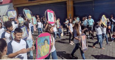 Cerca de 50 agremiações participarão do Desfile de Abertura da S.E. sábado, dia 09/08