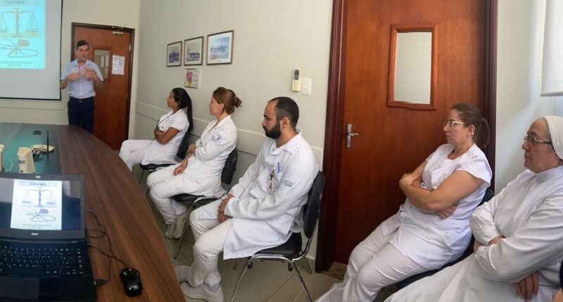 “Ética e Prática Assistencial” foram temas de treinamento à Enfermagem na Santa Casa