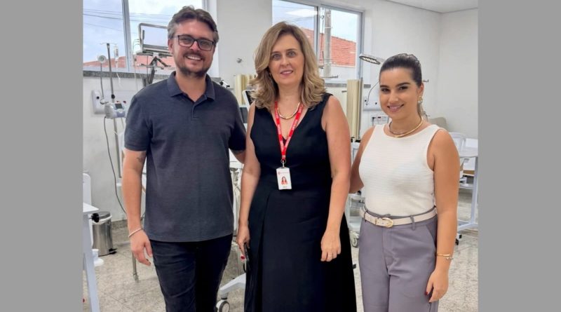 R$ 200 mil: Matheus e Sara Mafepi anunciam destinação de recurso (emenda parlamentar) à Santa Casa