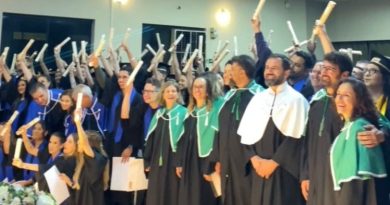 Cento e vinte alunos da UNIP/Rio Pardo participaram da Colação de Grau em 23 cursos