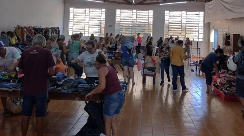 Bazar Beneficente acontece dias 12 e 13/02 na Paróquia Nossa Senhora do Rosário de Pompéia