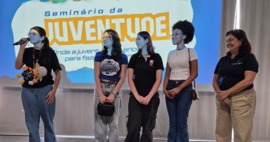 Rotary Club (Centro) esteve presente no Seminário da Juventude/Programa de Intercâmbio de Jovens