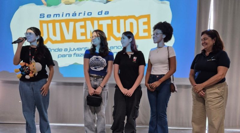 Rotary Club (Centro) esteve presente no Seminário da Juventude/Programa de Intercâmbio de Jovens