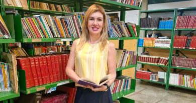 Daniela Marcon Furlan destaca os 20 anos no Magistério e desafios e conquistas na carreira