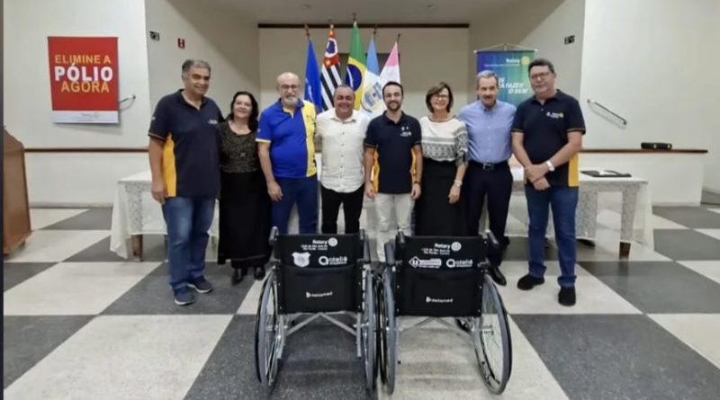 Campanha “Lacres e Tampinhas”: AAR e Unigrau, juntos ao Rotary, doam Cadeiras de Rodas à Santa Casa e Pronto Socorro
