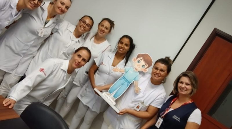 Abril Verde: Santa Casa reforça sobre Segurança no Trabalho (Setor Isolamento) junto à Enfermagem