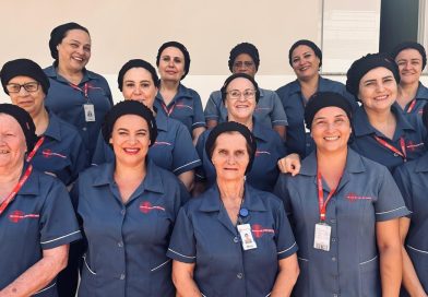 Trabalho e gentileza: Uma homenagem às Copeiras Hospitalares pelo dia especial