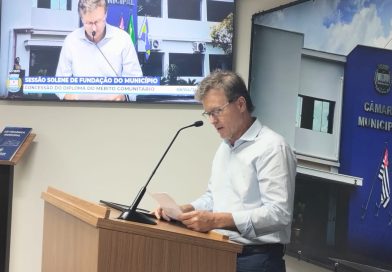 Dr. Jorge Santo Urbano recebe homenagem pela exímia atuação na Medicina e na Saúde de Rio Pardo