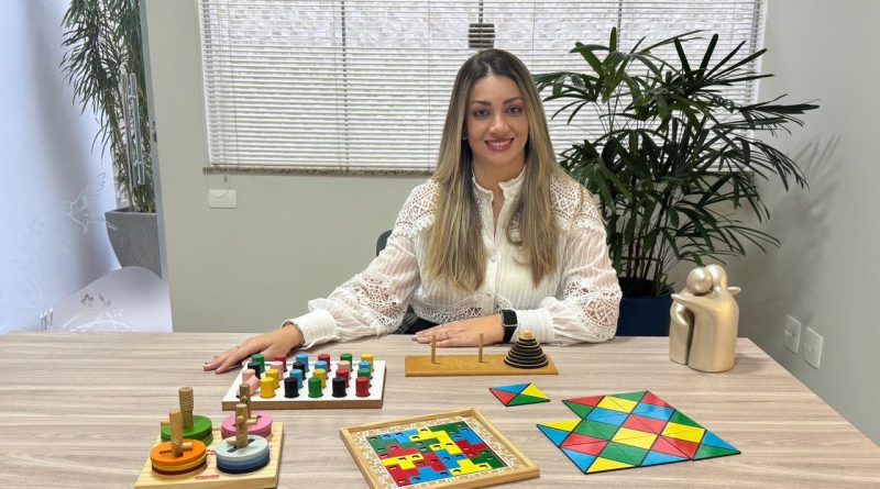 Alzheimer: Gerontóloga Letícia Semensato destaca a importância da estimulação/reabilitação cognitiva aos pacientes