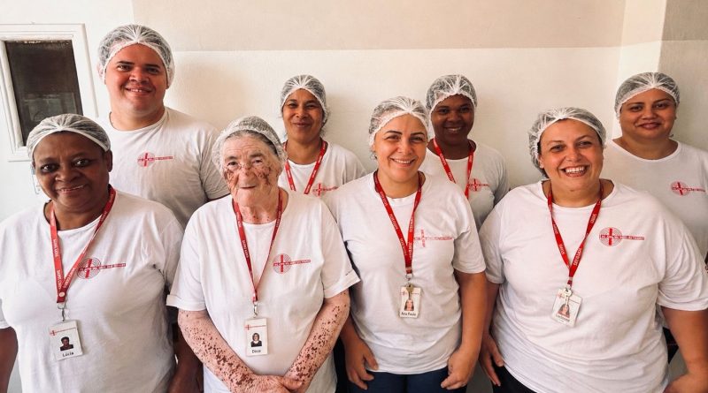 Homenagem às Cozinheiras (os) Hospitalares: Conheça a equipe da Santa Casa
