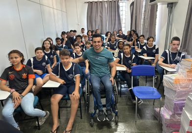 Escola do Legislativo participa da “Semana da Não Violência” na E.E. Profª Stella Couvert Ribeiro