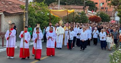 Celebrações marcaram o Corpus Christi nas Paróquias rio-pardenses