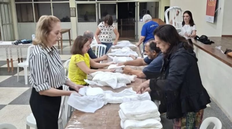 Rotary Club (Centro) produziu e entregou mais 560 fraldas neste mês de junho
