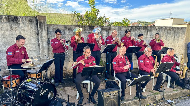 Corporação Musical inicia Projeto “Música Educa” com apresentações nas escolas