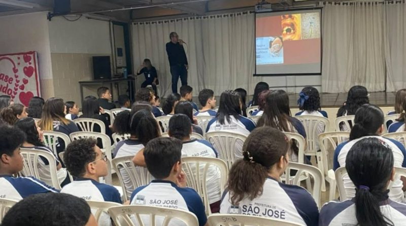 Ação de combate ao tabagismo foi promovida a jovens alunos da EMEB “Profª Stella Maris (CAIC)
