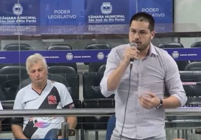 Tosini destaca abordagem constrangedora de funcionário de funerária no PS e barulho excessivo na Av. Brasil