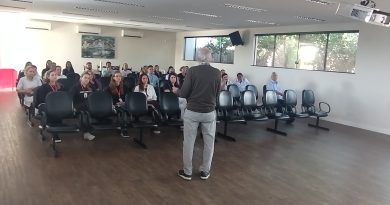Hepatites Virais: Colaboradores da Santa Casa participaram de palestra com o Dr. Marcelo Galotti