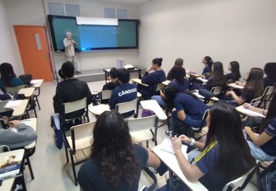 Ciclo de Estudos: Aulas iniciaram nesta segunda-feira, 10/08, com boa participação dos maratonistas