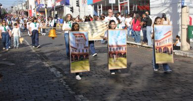 Desfile iniciou 88ª Semana Euclidiana: Neste dia 10 diversas exposições serão abertas