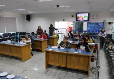 Novas experiências aos idosos: 2ª edição do “Parlamento Mais” foi promovida na Câmara