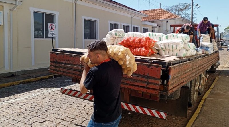 Santa Casa Hospital São Vicente recebeu a doação de 6.300 quilos de alimentos