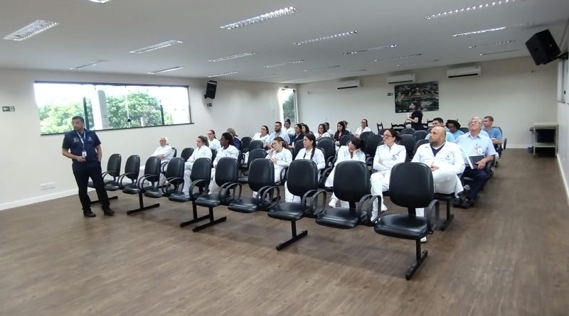 “Segurança do Paciente e Boas Práticas Assistenciais” foi abordado por Conselheiro do Coren na Santa Casa