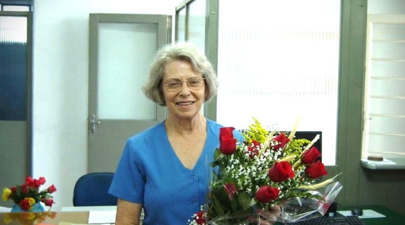 Exemplo: Lúcia Secco completa 90 anos e 70 deles dedicados ao trabalho na Santa Casa