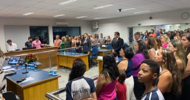 Câmara Municipal convida à Solenidade para entrega do Prêmio “Professor Paulo Freire” dias 13 e 20/10