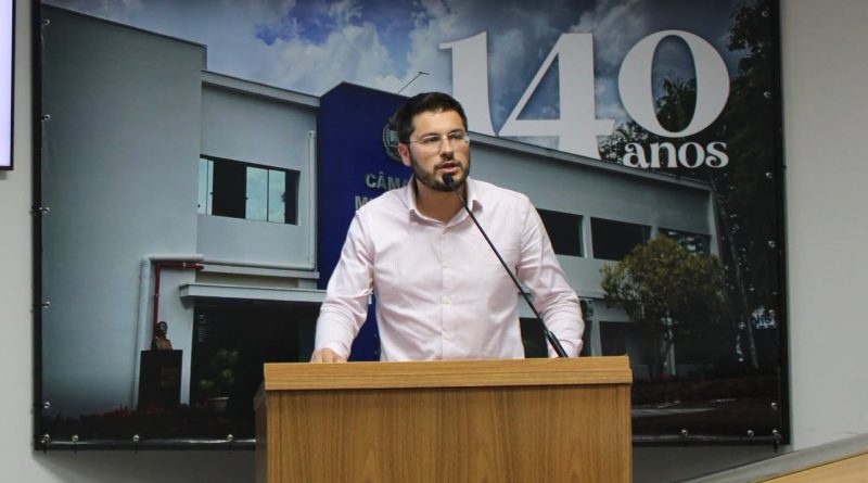 Ver. Alexandre Tosini cobra novamente o Executivo sobre a climatização do Ginásio Tartarugão
